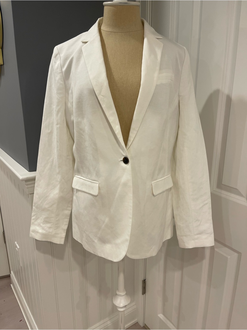 Banana Republic Linen Blend Blazer
